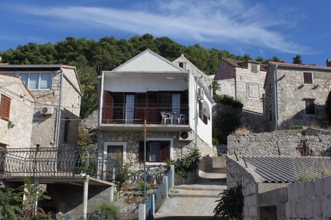 Apartments By The Sea Vis - 8525 외부 사진